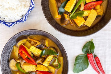 5 Tips for Veganuary 2021: Vegan Thai Curry Recipes Made Easy - Mae Jum Store (UK)
